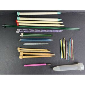 Knitting Needle & Crochet Hooks Lot Wood Metal Acrylic Bates 9 Pr &15 Hooks Case